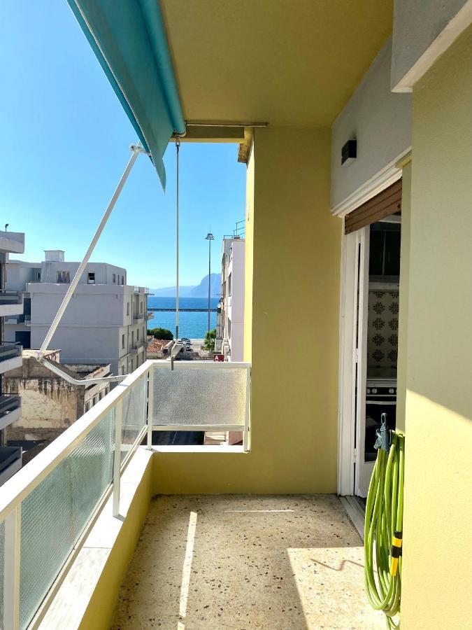 Happy Place! Big, Bright & Central - Ideal For Families And Groups Of Friends Patras Exterior foto