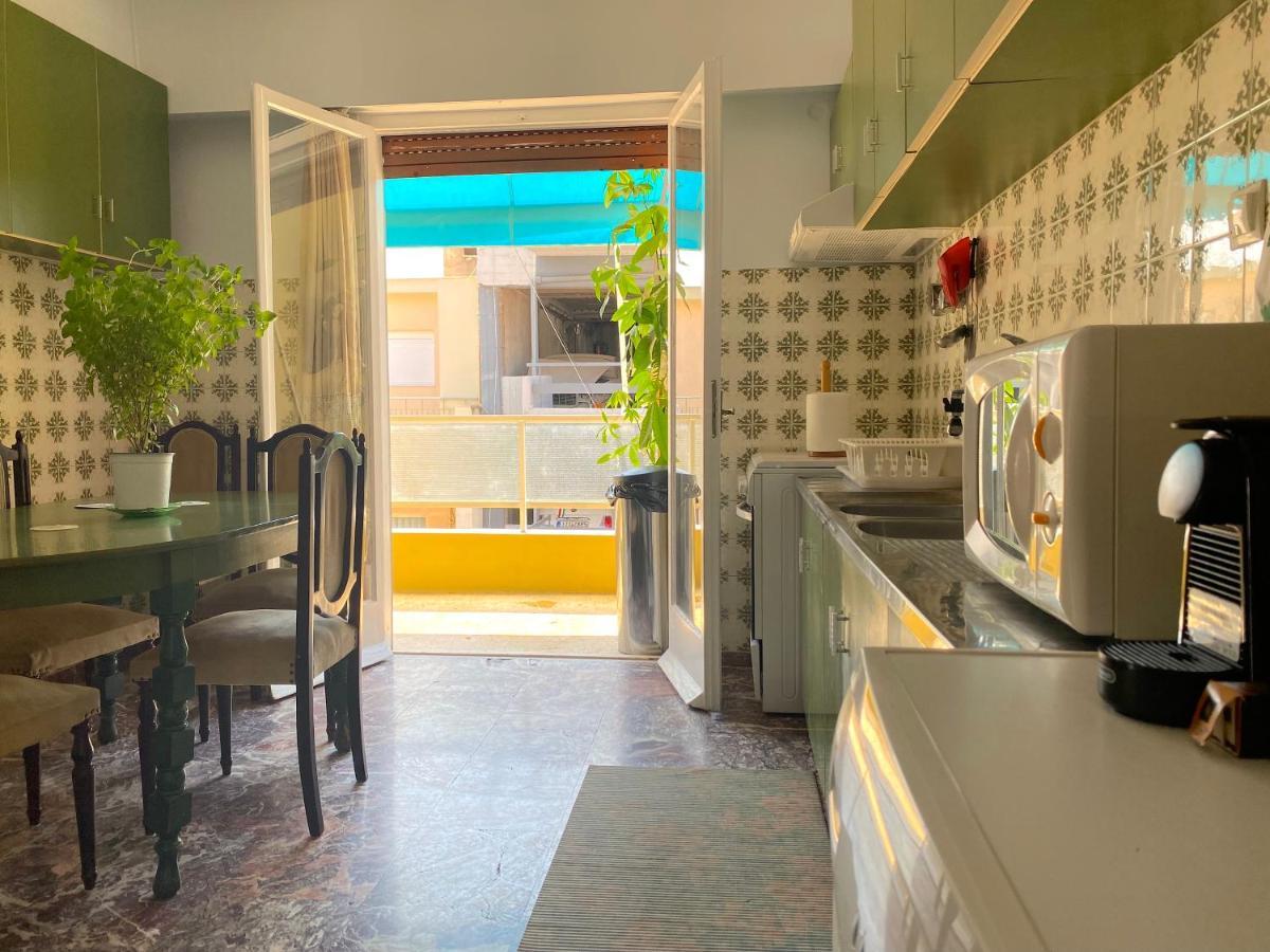 Happy Place! Big, Bright & Central - Ideal For Families And Groups Of Friends Patras Exterior foto